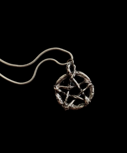 Pentagram Biały 2.jpg