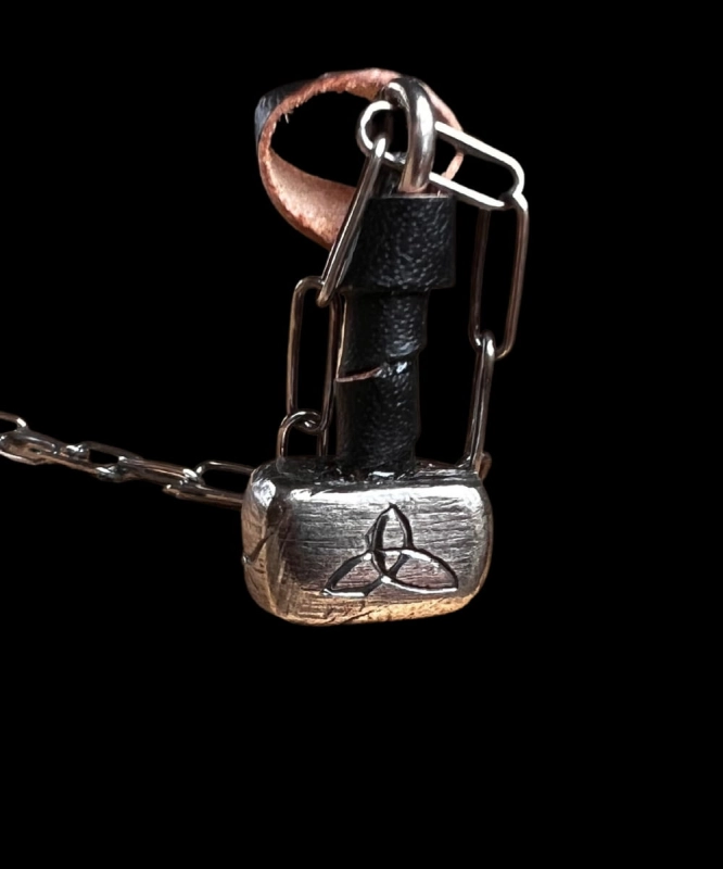 Mjolnir v2 0.jpg