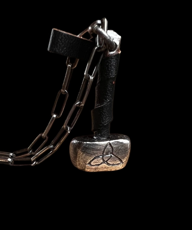 Mjolnir v3 0.jpg