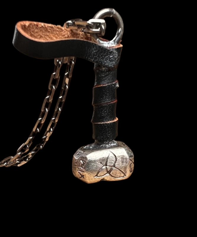 Mjolnir v4 0.jpg