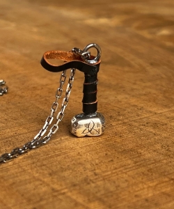 Mjolnir v4 2.jpg