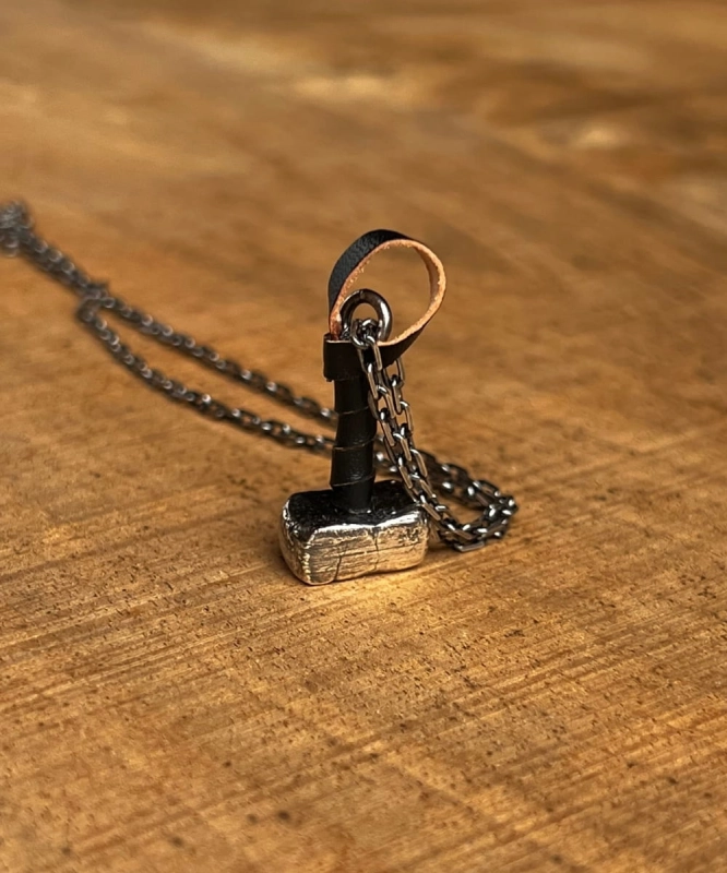 Mjolnir v7 3.jpg